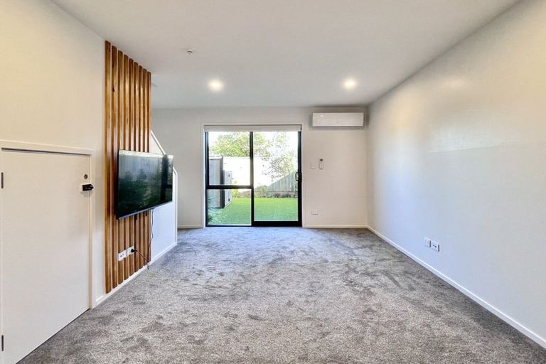 Photo of property in 7/1 Milne Crescent, Taita, Lower Hutt, 5011