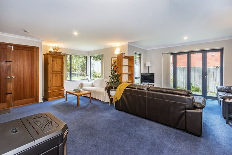 Photo of property in 15 Rossmore Terrace, Cashmere, Christchurch, 8022