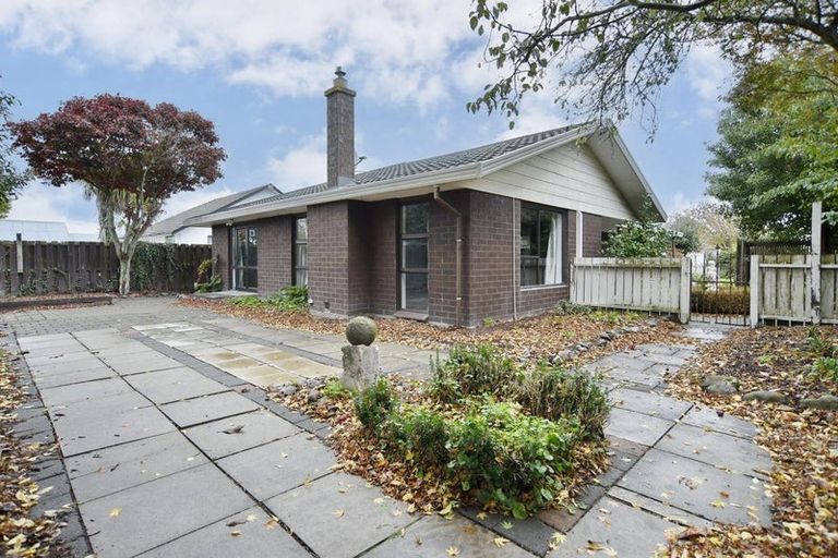 Photo of property in 142 White Street, Rangiora, 7400