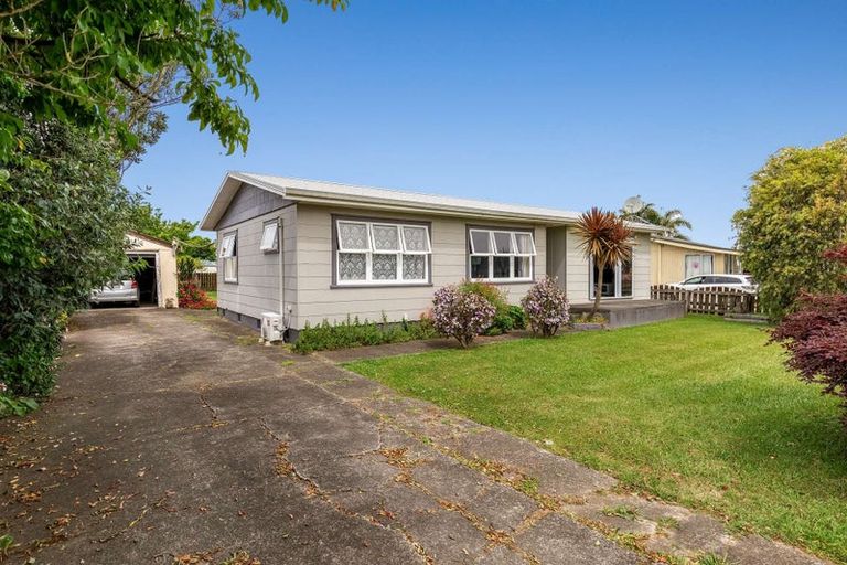 Photo of property in 22 Kowhai Avenue, Edgecumbe, 3120
