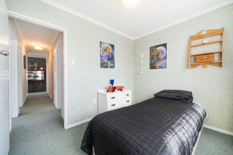 Photo of property in 28 Karamea Crescent, Kelvin Grove, Palmerston North, 4414