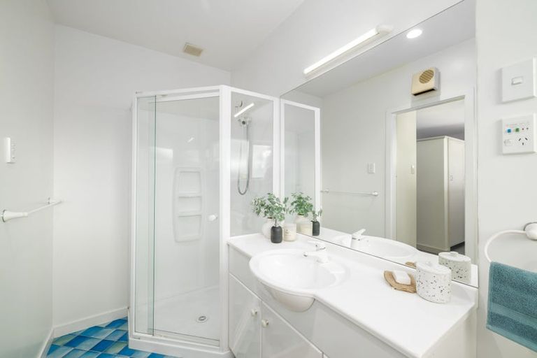 Photo of property in 117 Hamilton Avenue, Ilam, Christchurch, 8041