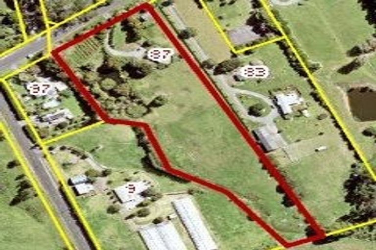 Photo of property in 87 Tawa Road, Kumeu, 0891