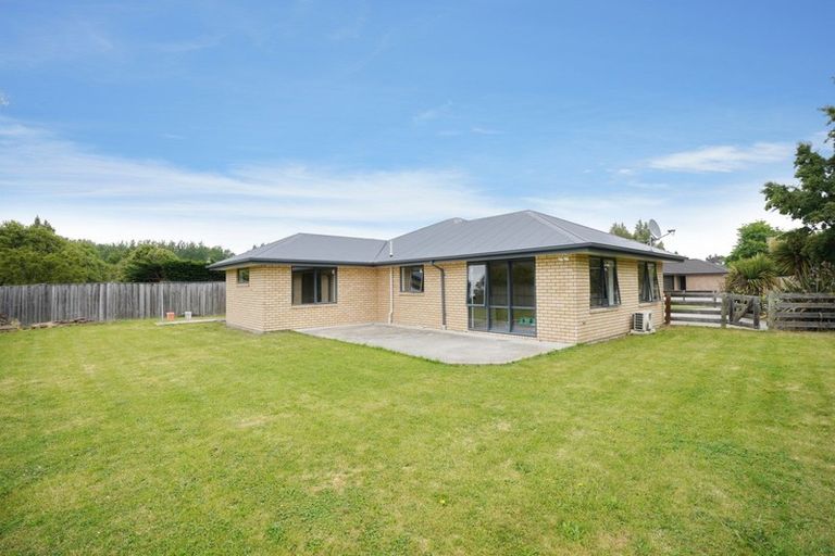 Photo of property in 32 Wellington Street, Ashley, Rangiora, 7477