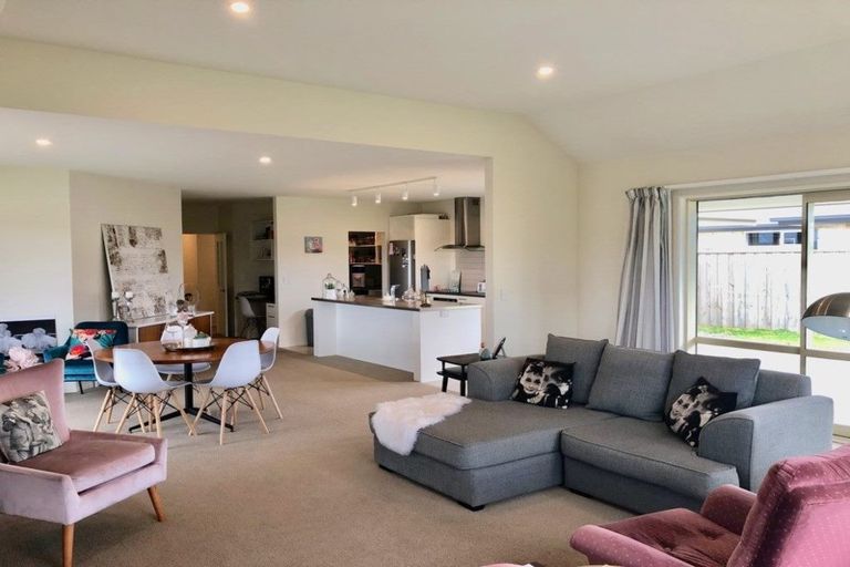 Photo of property in 11 Pakura Street, Pegasus, 7612