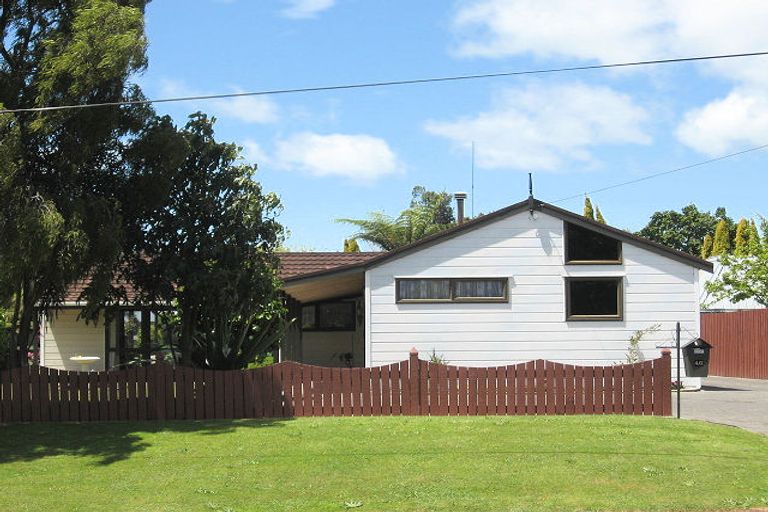 Photo of property in 46 Chaucer Street, Leamington, Cambridge, 3432