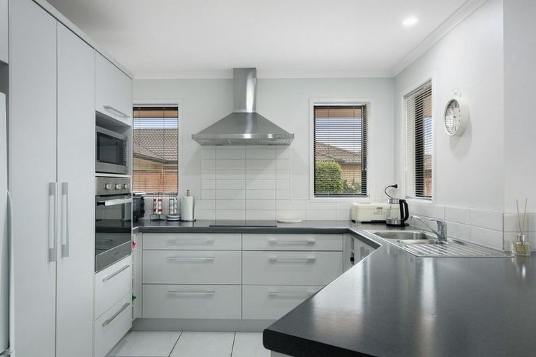 Photo of property in 63b Malta Crescent, Katikati, 3129