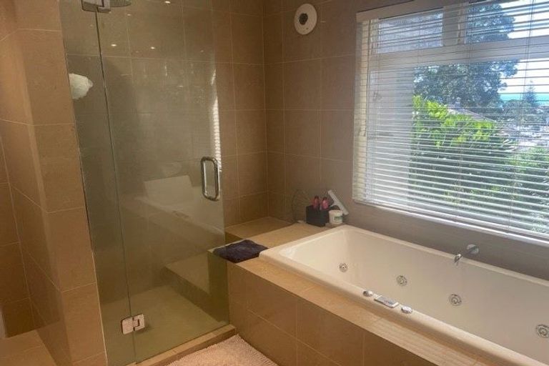 Photo of property in 1/13 Prospect Terrace, Milford, Auckland, 0620