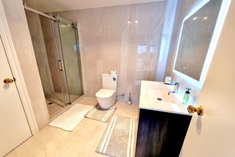 Photo of property in 28a Wai Iti Place, Clendon Park, Auckland, 2103