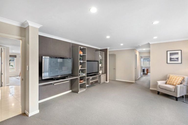 Photo of property in 50 Moonlight Drive, Rototuna North, Hamilton, 3210