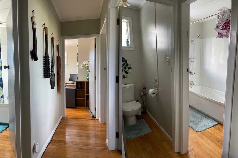 Photo of property in 11 William Benton Street, Featherston, 5710