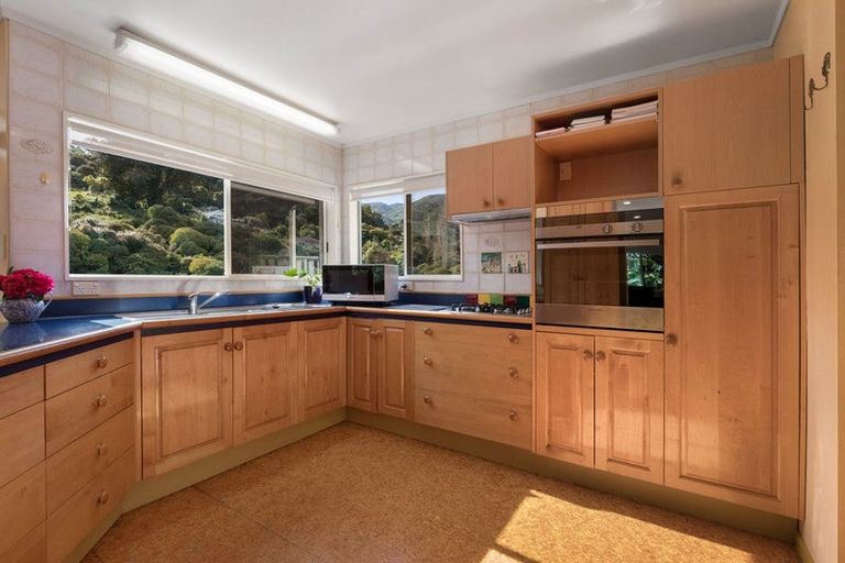 Photo of property in 15a Waiotahi Road, Thames, 3500