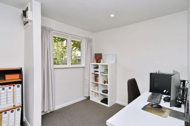 Photo of property in 26 Hadlow Place, Burnside, Christchurch, 8041