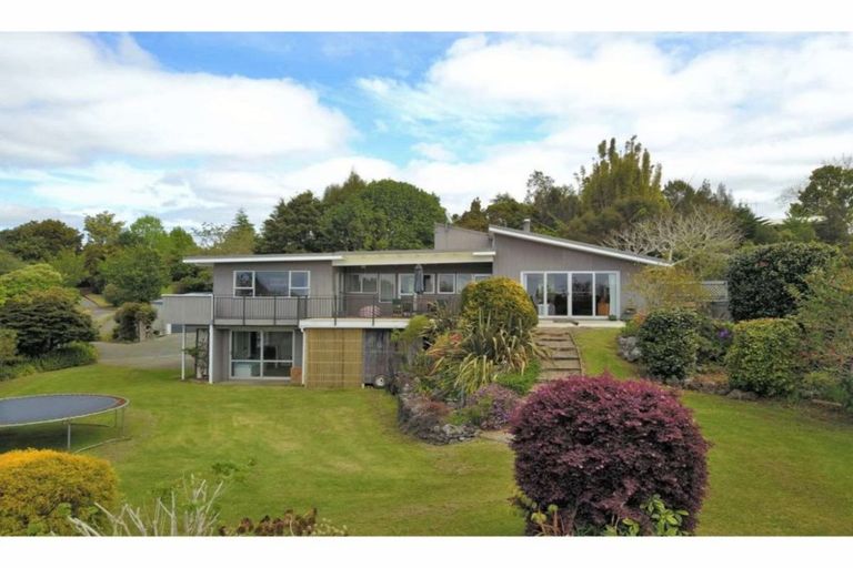 Photo of property in 62 Mission Road, Kerikeri, 0230