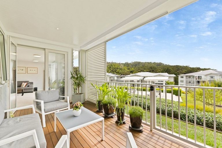Photo of property in 148 Landmark Terrace, Orewa, 0931