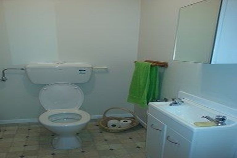 Photo of property in 53 Truro Road, Camborne, Porirua, 5026