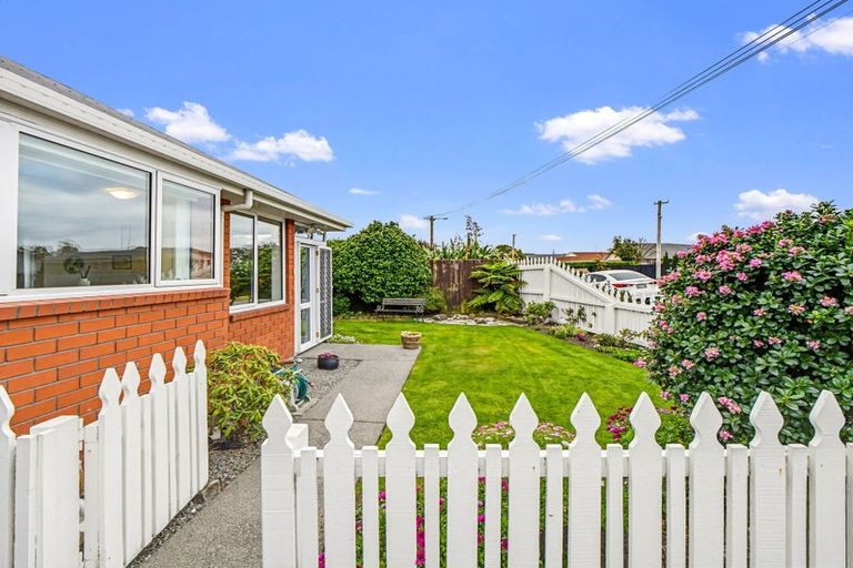 Photo of property in 8 Kennedys Bush Road, Halswell, Christchurch, 8025