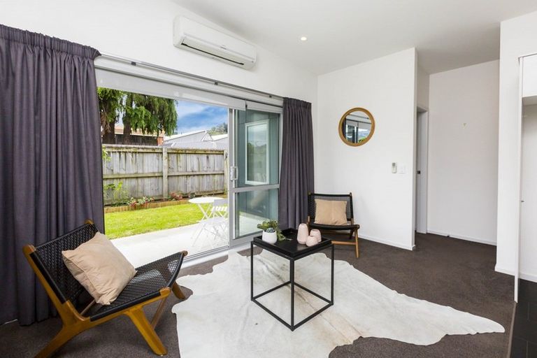 Photo of property in 16 Lane Street, Wallaceville, Upper Hutt, 5018