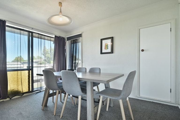 Photo of property in 916 Lawrence Street, Akina, Hastings, 4122