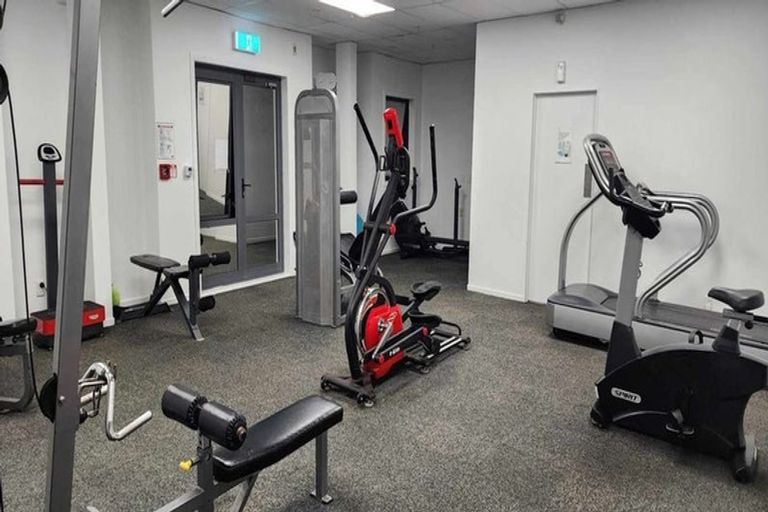 Photo of property in 6/12 Crown Lynn Place, New Lynn, Auckland, 0600