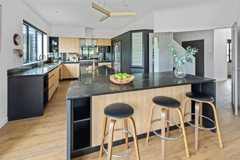 Photo of property in 1 Crompton Avenue, Churton Park, Wellington, 6037