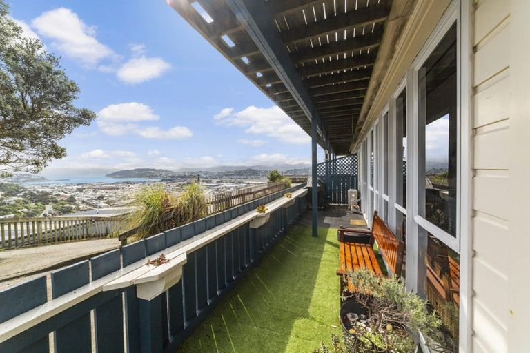 Photo of property in 75a Houghton Bay Road, Houghton Bay, Wellington, 6023