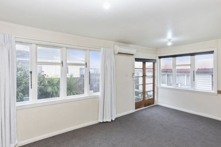 Photo of property in 1/14 Morrison Avenue, Northcote, Christchurch, 8052
