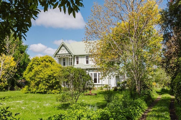 Photo of property in 24 Homebush Road, Homebush, Masterton, 5885