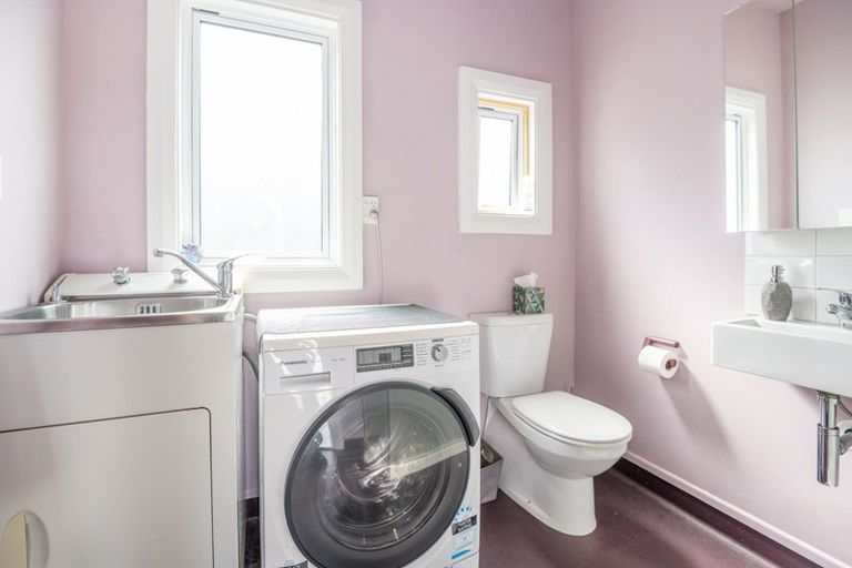 Photo of property in 128 Frederick Street, Mayfair, Hastings, 4122