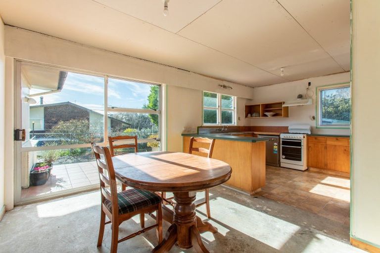 Photo of property in 82 Guy Street, Dannevirke, 4930