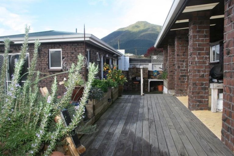 Photo of property in 12 Vogel Street, Kawerau, 3127