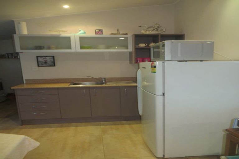 Photo of property in 140 Avenue Road, Greenmeadows, Napier, 4112