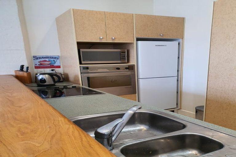 Photo of property in 5/37 Majoribanks Street, Mount Victoria, Wellington, 6011