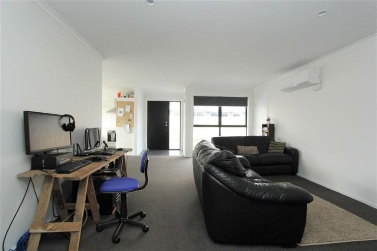 Photo of property in 9a Warwick Avenue, St Andrews, Hamilton, 3200