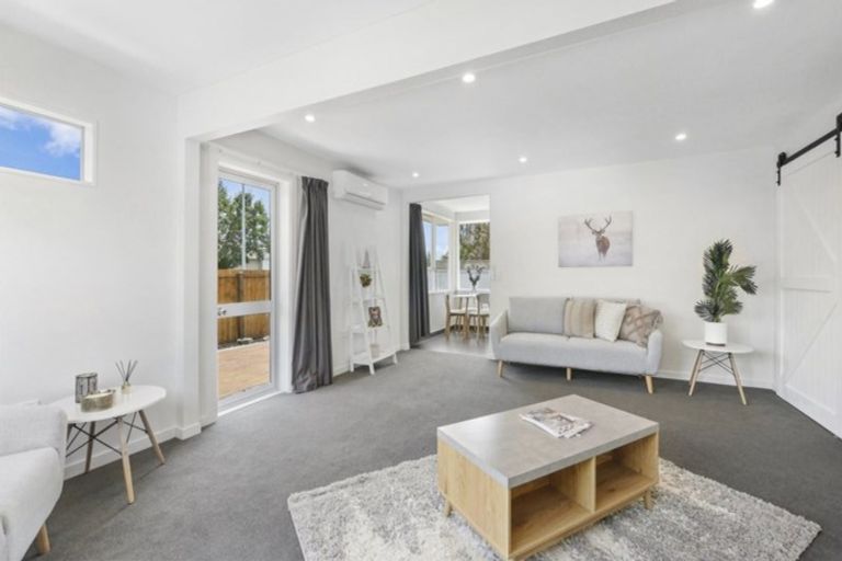 Photo of property in 16 Dunoon Place, Woolston, Christchurch, 8062