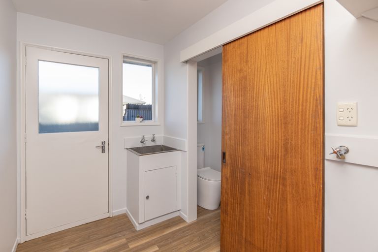 Photo of property in 8 Cornet Lane, Aranui, Christchurch, 8061