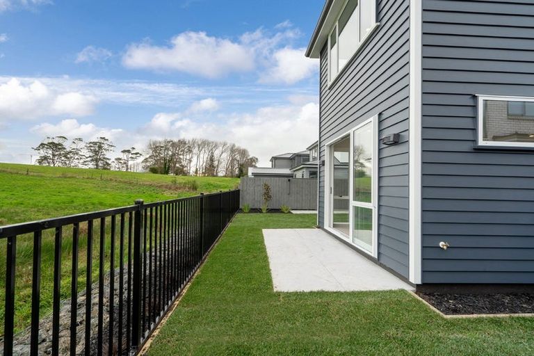 Photo of property in 20 Oyster Drive, Whenuapai, Auckland, 0618