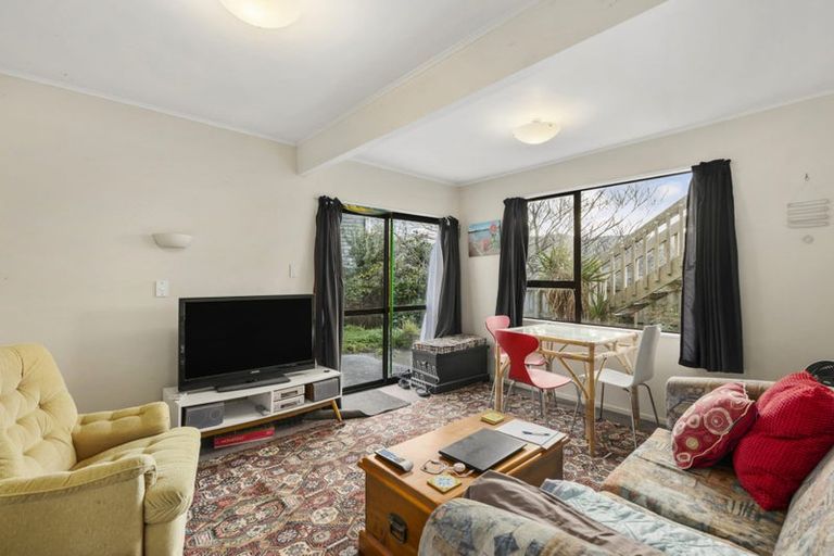 Photo of property in 192 Melbourne Road, Island Bay, Wellington, 6023