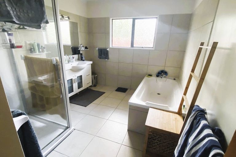 Photo of property in 26 Cooper Place, Chedworth, Hamilton, 3210