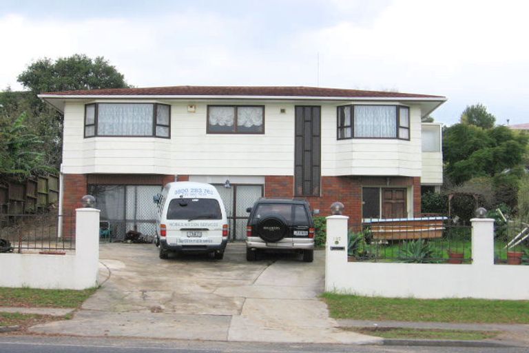 Photo of property in 142 Everglade Drive, Totara Heights, Auckland, 2105