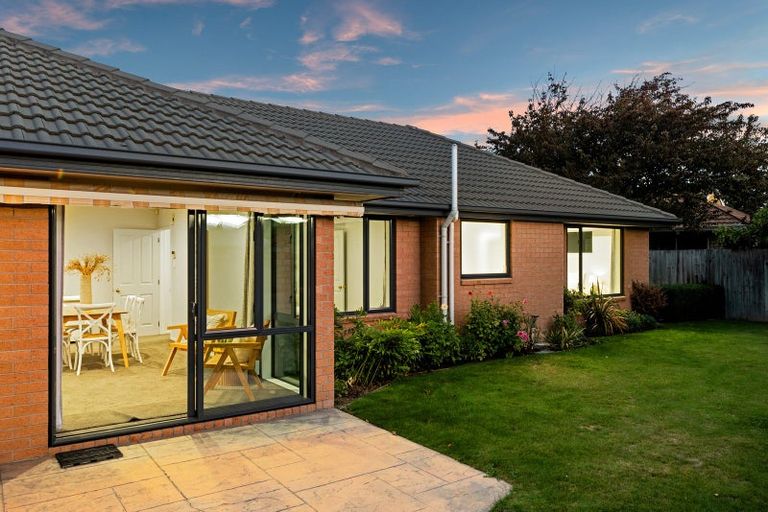 Photo of property in 33 Monaghan Street, Northwood, Christchurch, 8051