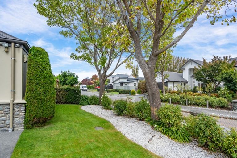 Photo of property in 16 Brookfield Drive, Northwood, Christchurch, 8051