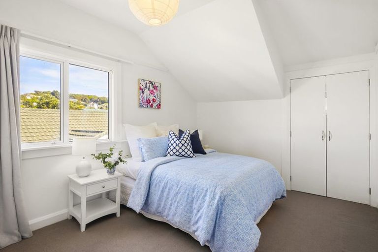 Photo of property in 103 Derwent Street, Island Bay, Wellington, 6023