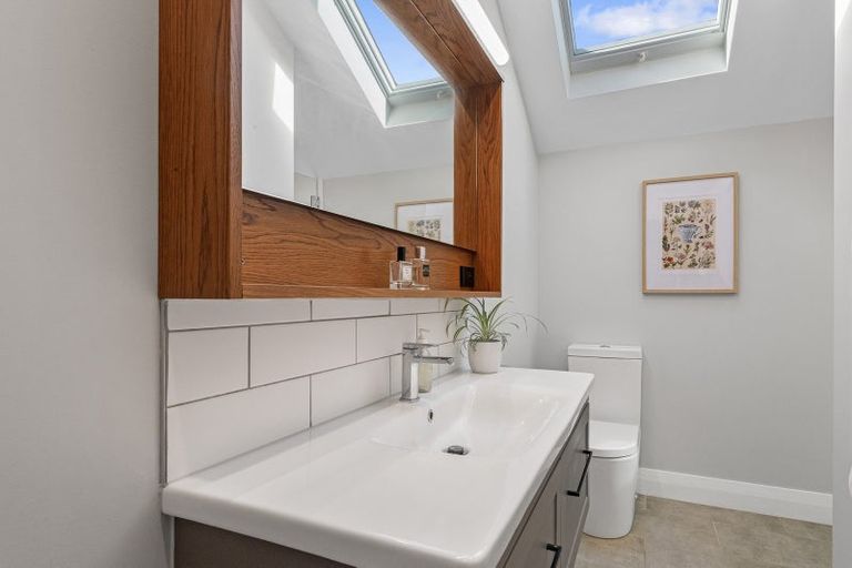 Photo of property in 152 Clyde Road, Burnside, Christchurch, 8053