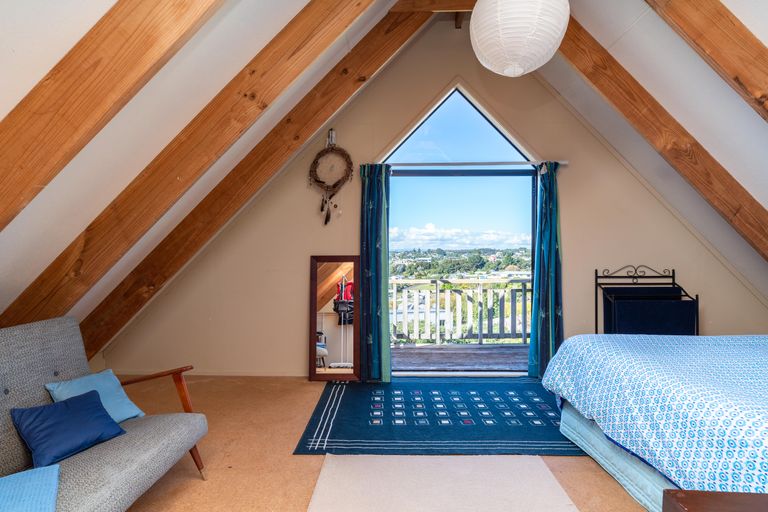 Photo of property in 52 Cullen Street, Mangawhai Heads, Mangawhai, 0505