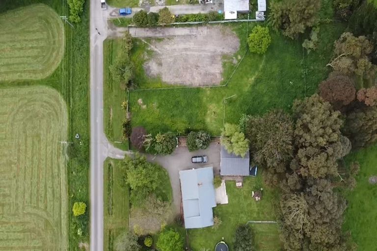 Photo of property in 9 Puketea Street, Tokomaru, Palmerston North, 4474