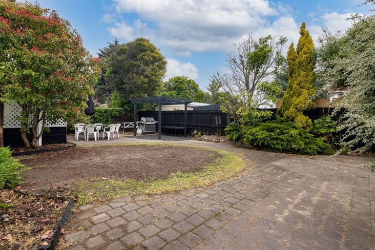Photo of property in 10 Glen Place, Parklands, Christchurch, 8083