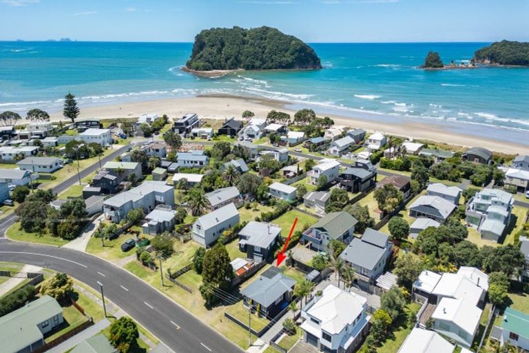 Photo of property in 420a Rangi Avenue, Whangamata, 3620