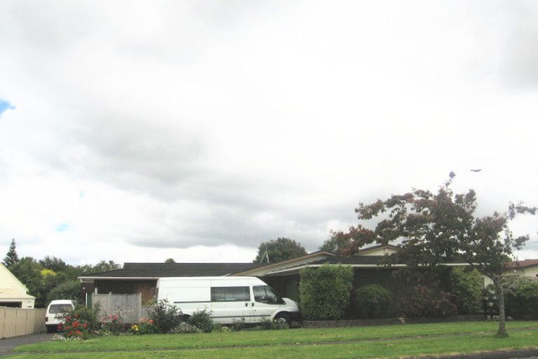 Photo of property in 166 Victoria Street West, Pukekohe, 2120