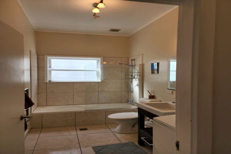 Photo of property in 36 Waipapa Road, Hataitai, Wellington, 6021